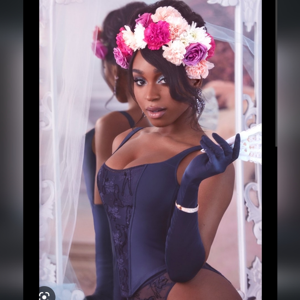 NWT Savage X Fenty Flock U Up Navy corset top Large